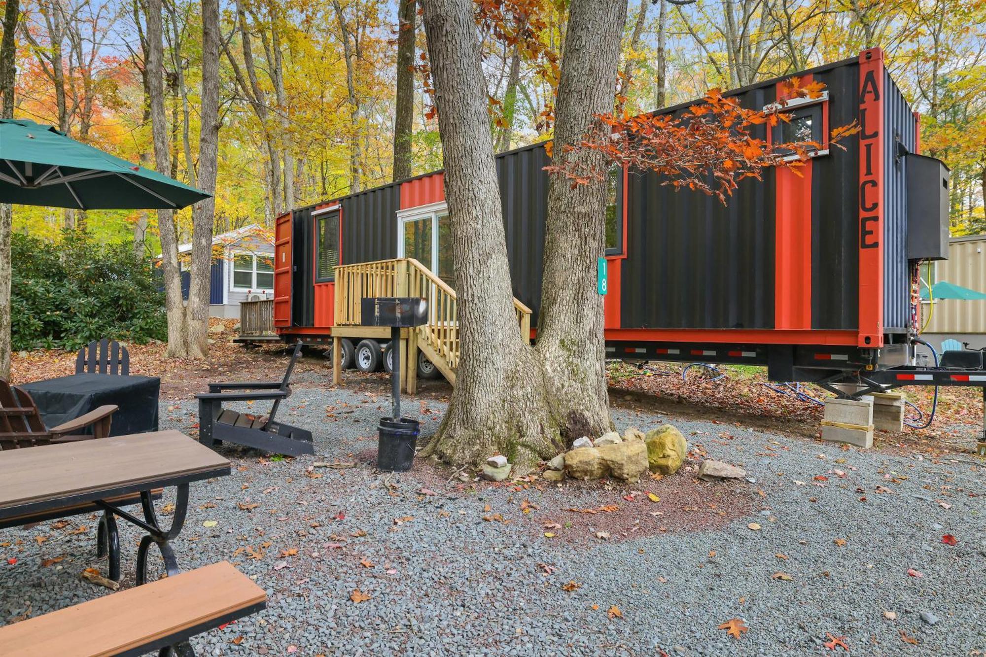 Camptel Poconos Lodging Albrightsville Екстер'єр фото